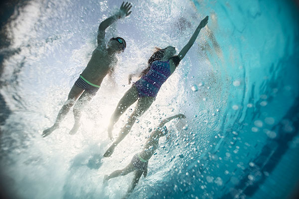 Cours de natation à Mérignac. Crawl et Dos.